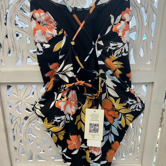 Roxy Swim Nwt Roxy Pt Beach Classics One Piece Swimsuit Size L